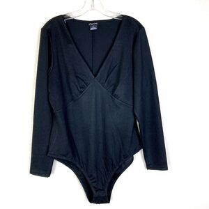 City Chic V-Neck Bodysuit Size XS 14 Black Stretch Long Sleeve